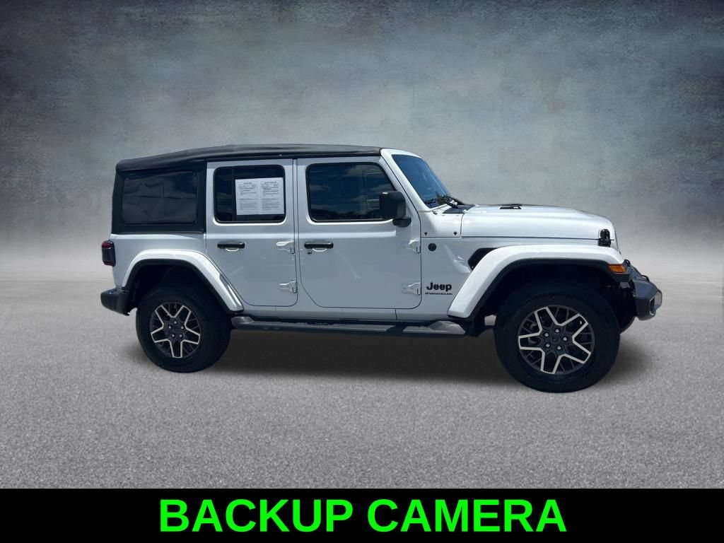 Certified 2025 Jeep Wrangler Unlimited Sahara AWD/4WD image 4