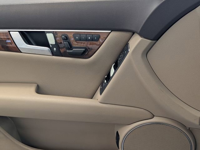 Used 2012 Mercedes-Benz C 250 Sedan image 24