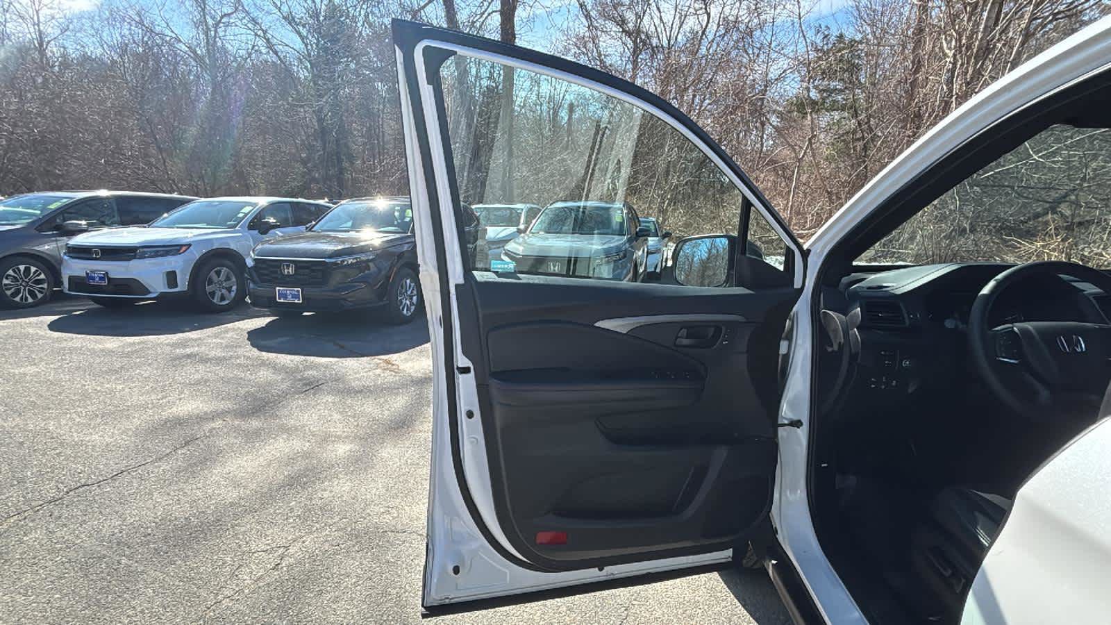 Used 2023 Honda Passport TrailSport image 13