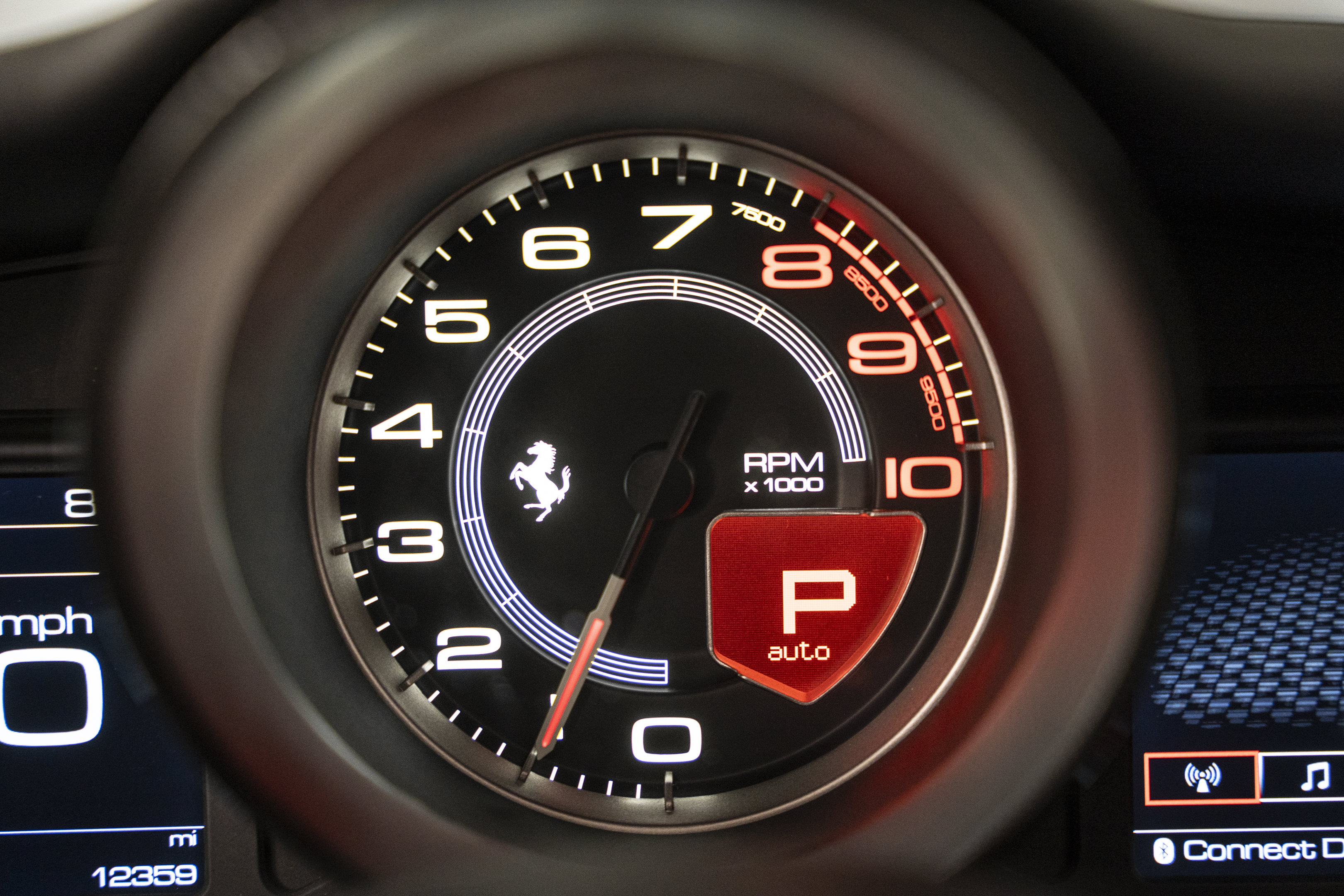 Used 2019 Ferrari 488 Spider RWD image 41