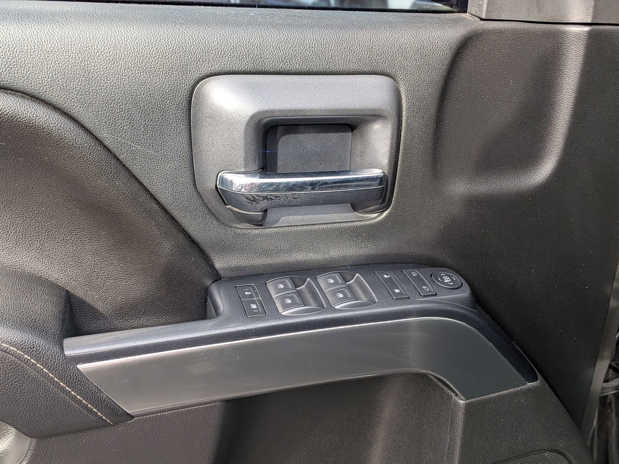 Used 2016 Chevrolet Silverado 1500 LT w/ All Star Edition image 15