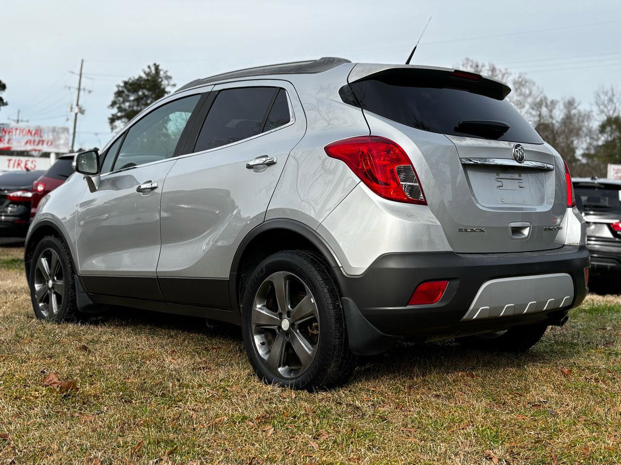 Used 2014 Buick Encore FWD image 4