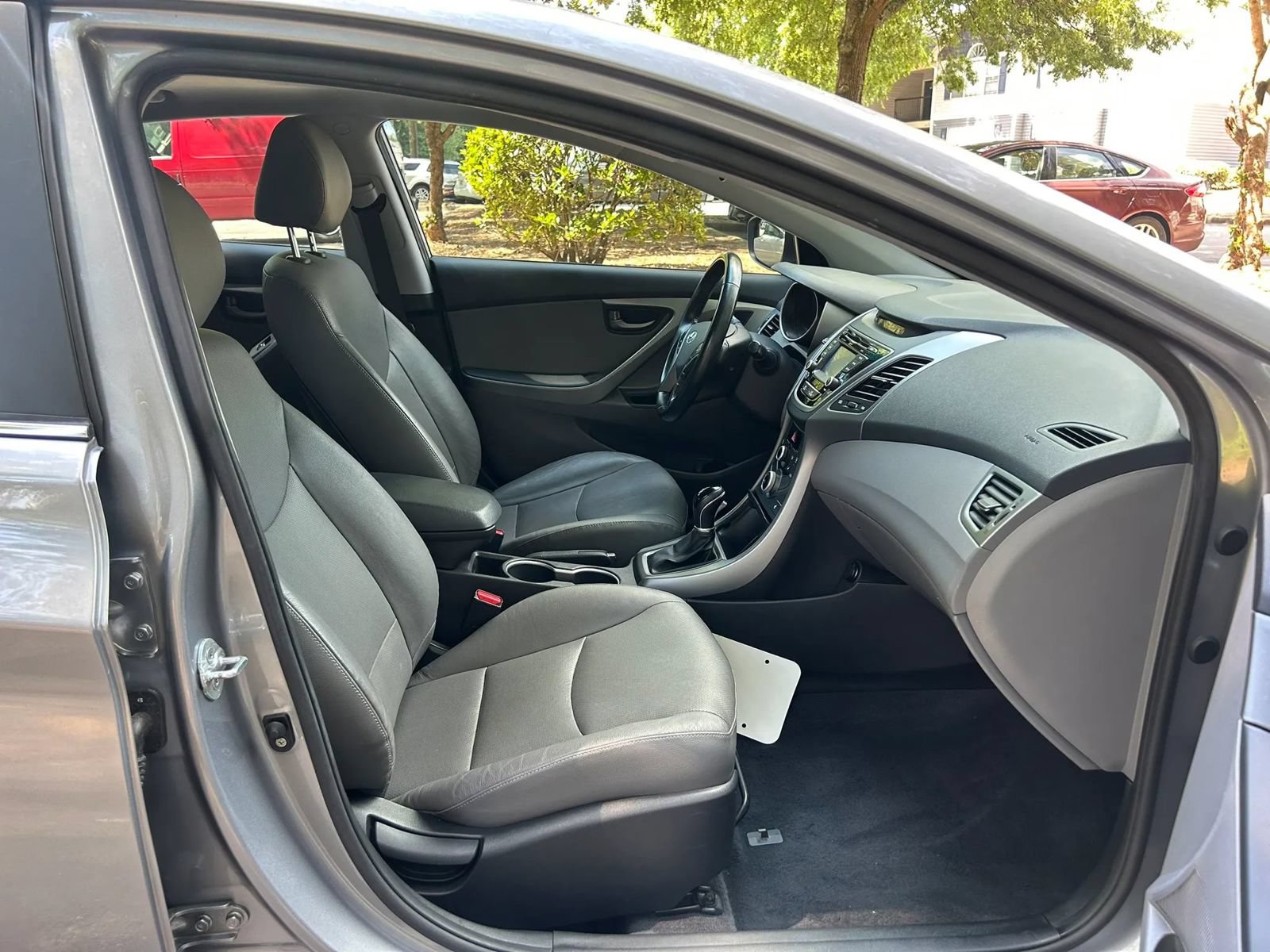 Used 2014 Hyundai Elantra Sport FWD image 16