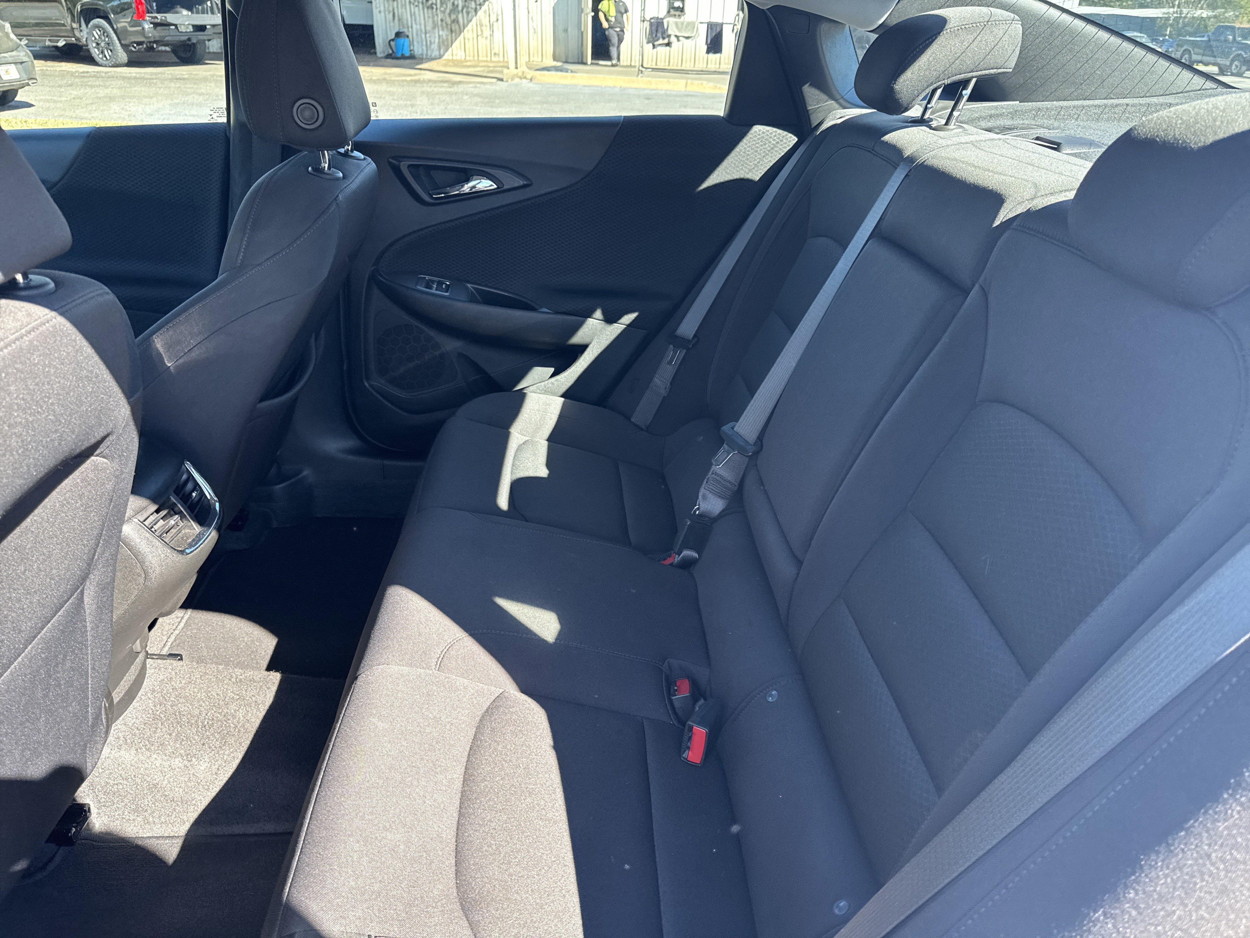 Used 2024 Chevrolet Malibu LT image 23