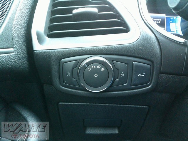 Used 2016 Ford Edge SEL w/ Equipment Group 201A image 16