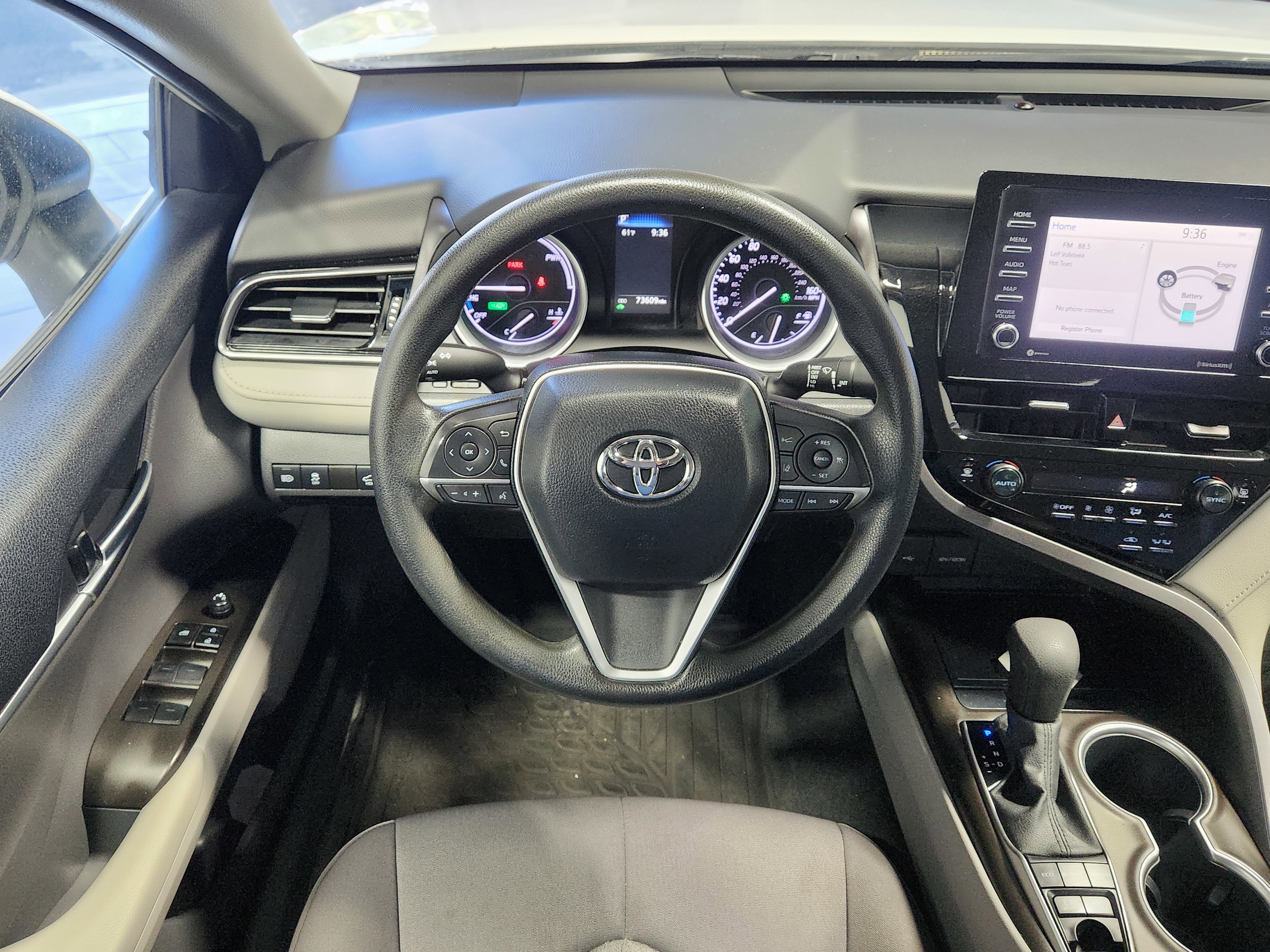 Used 2022 Toyota Camry LE FWD image 16