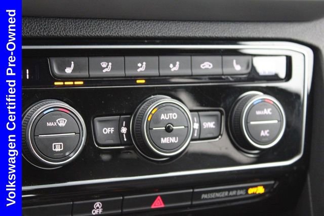 Used 2022 Volkswagen Atlas Cross Sport SE w/ Panoramic Sunroof Package image 41