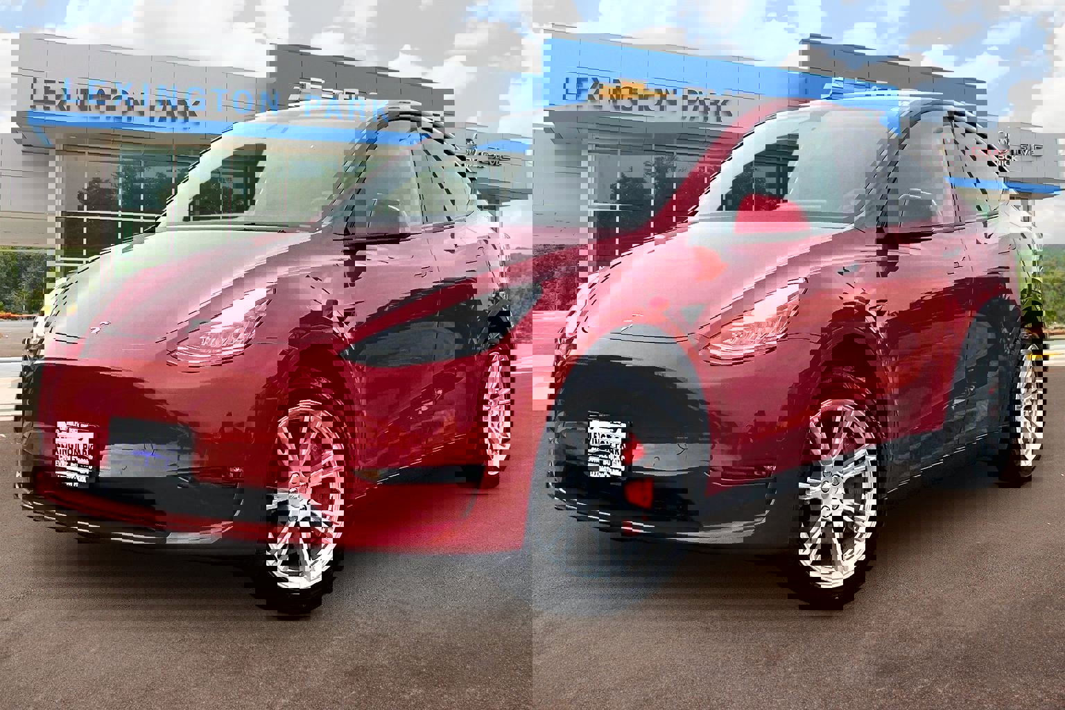 Used 2022 Tesla Model Y Long Range image 12