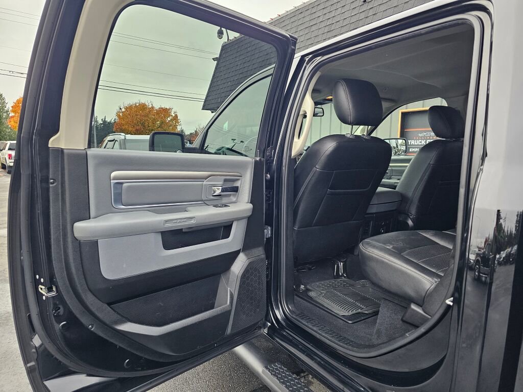 Used 2019 RAM 1500 Classic Warlock image 20