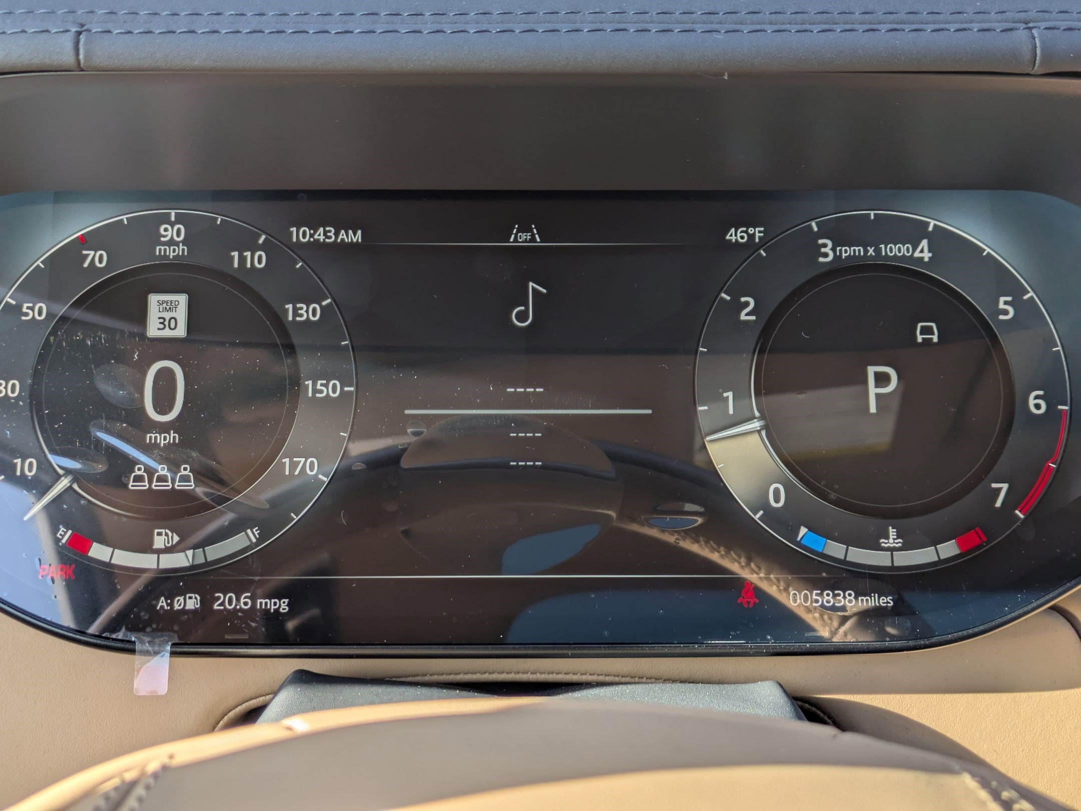 Certified 2024 Land Rover Range Rover SE image 18