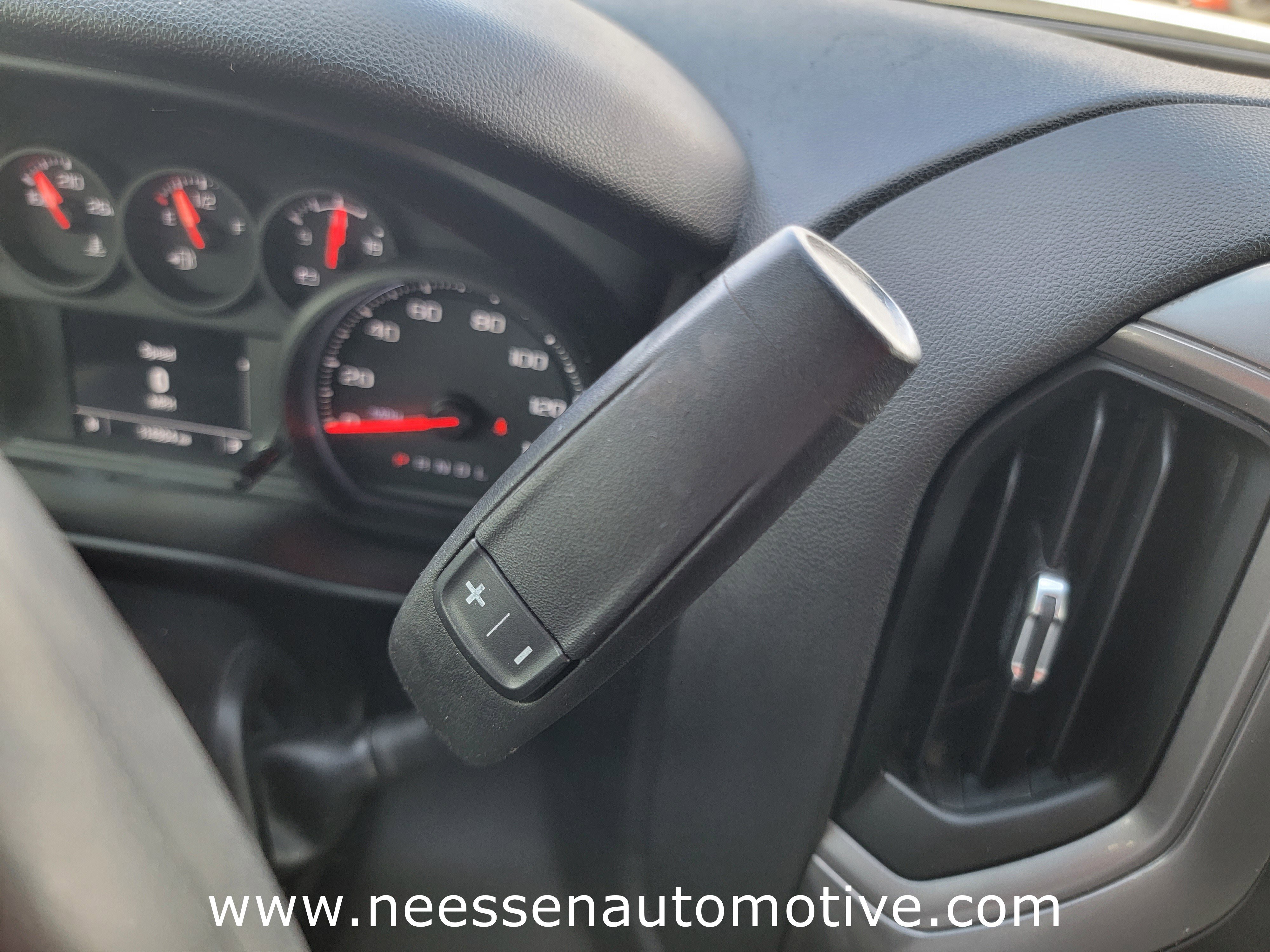 Used 2020 GMC Sierra 1500 2WD Crew Cab w/ Sierra Value Package image 22