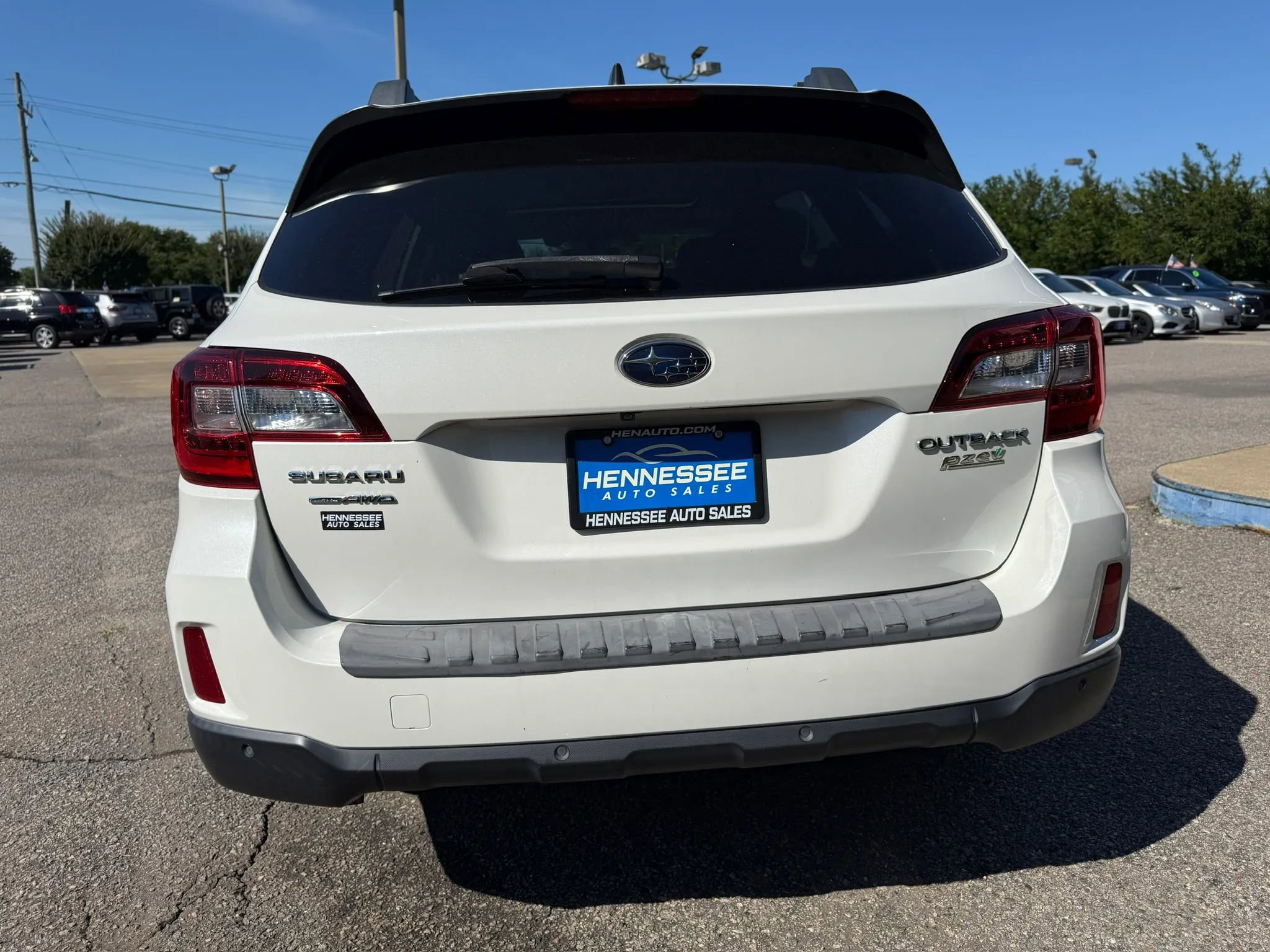 Used 2017 Subaru Outback 2.5i Limited AWD/4WD image 27