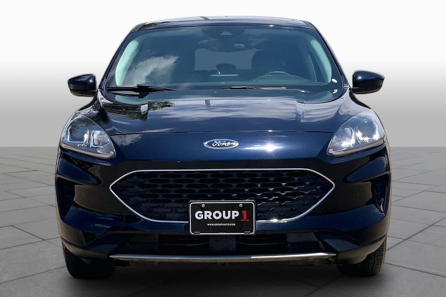 Used 2021 Ford Escape SE w/ Convenience Package AWD/4WD image 4