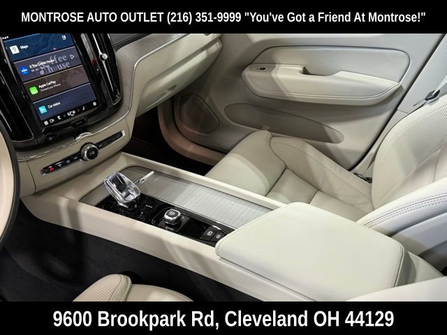 New 2025 Volvo XC60 T8 Ultra w/ Climate Package image 13