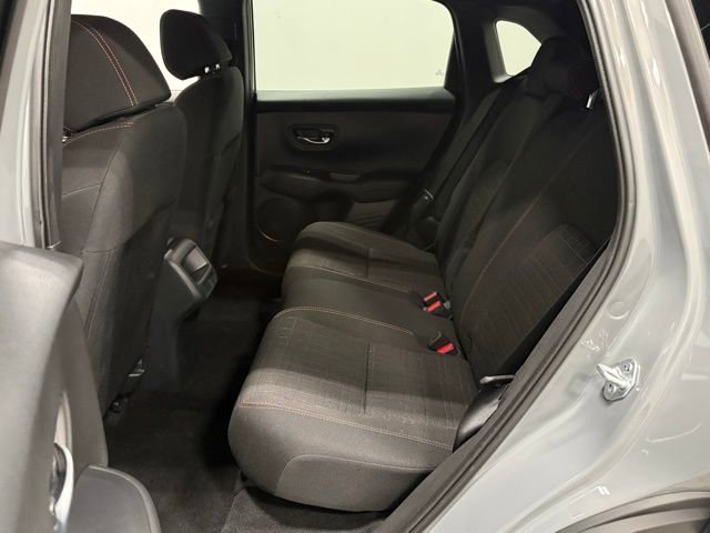 Used 2025 Honda HR-V Sport image 32