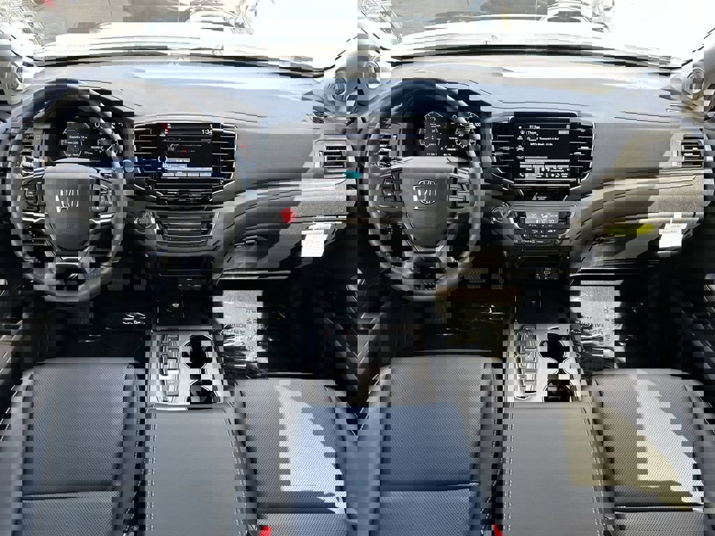 Used 2025 Honda Ridgeline RTL image 13