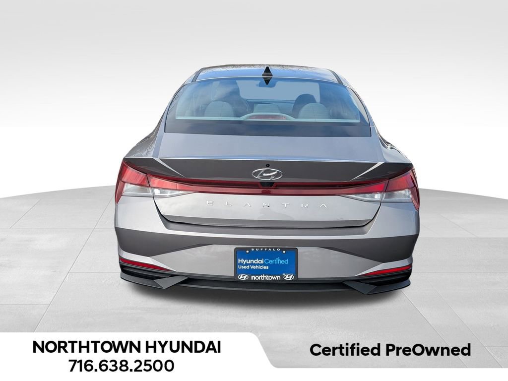 Certified 2023 Hyundai Elantra SEL w/ Convenience Package image 17