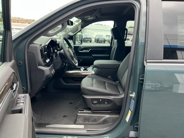 New 2026 Chevrolet Silverado 2500 LT w/ Trail Boss Package AWD/4WD image 15