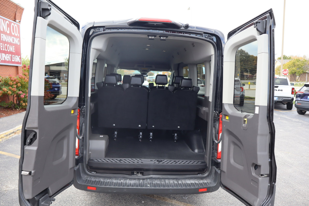 Used 2023 Ford Transit 350 XL image 8