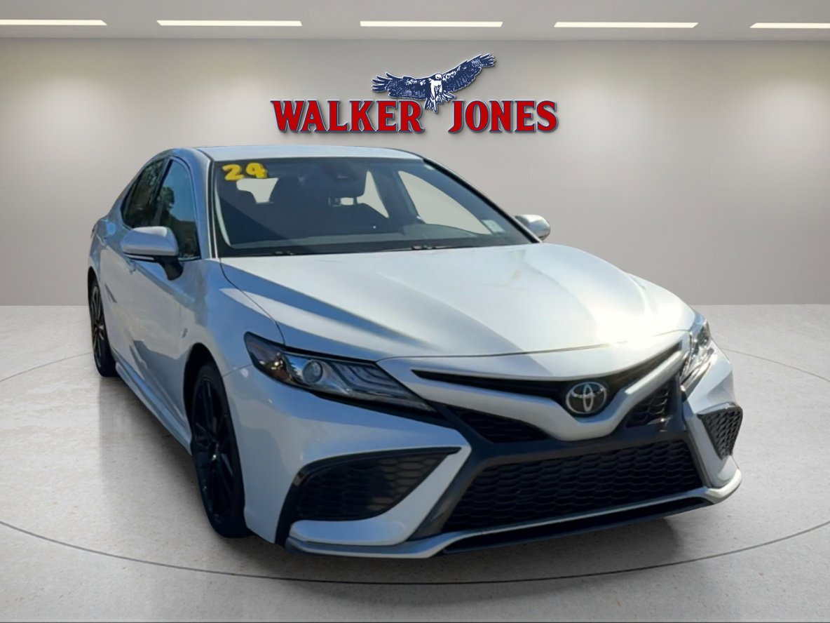 Used 2024 Toyota Camry XSE image 1