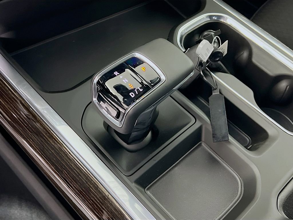 New 2026 GMC Sierra 1500 Elevation w/ Preferred Package image 14