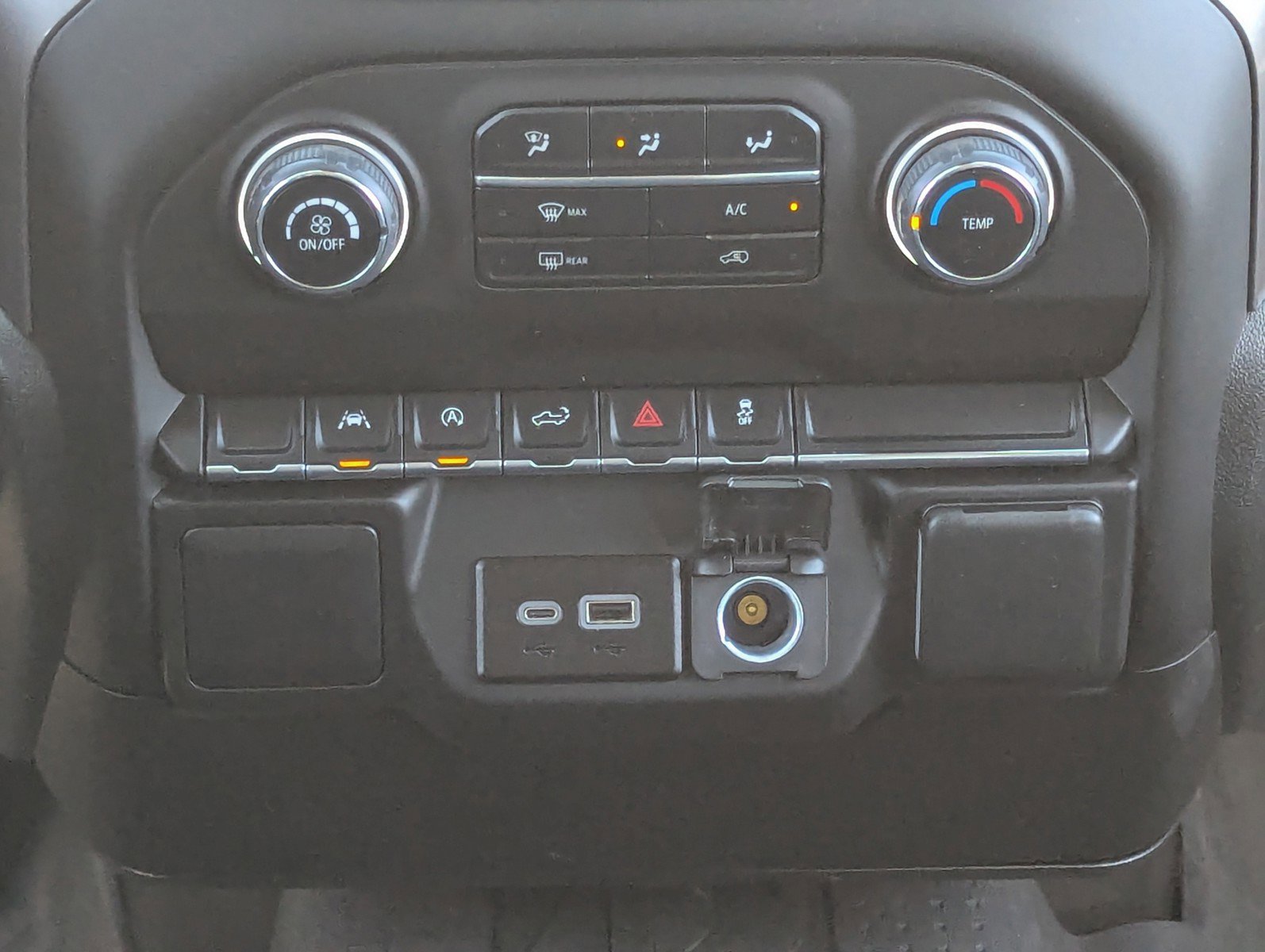 Certified 2024 Chevrolet Silverado 1500 Custom image 20