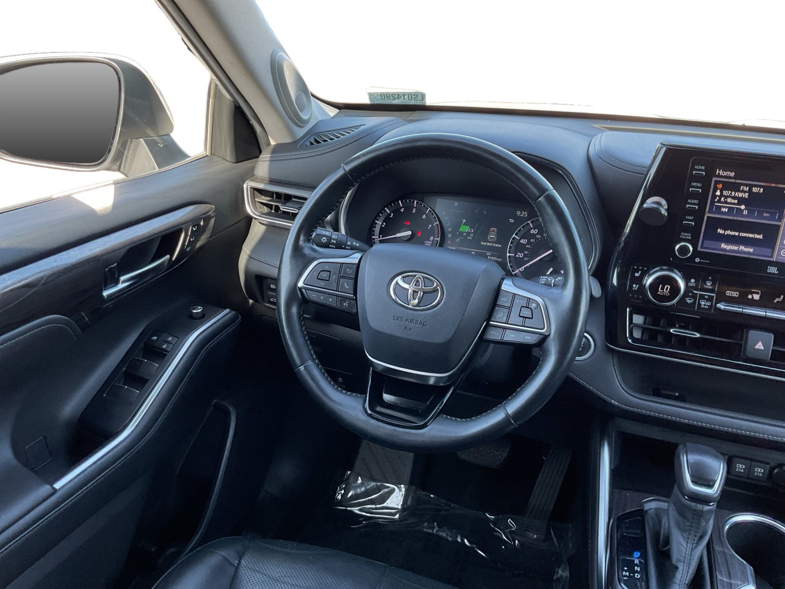 Used 2022 Toyota RAV4 XSE w/ XSE Grade Weather Package AWD/4WD image 11