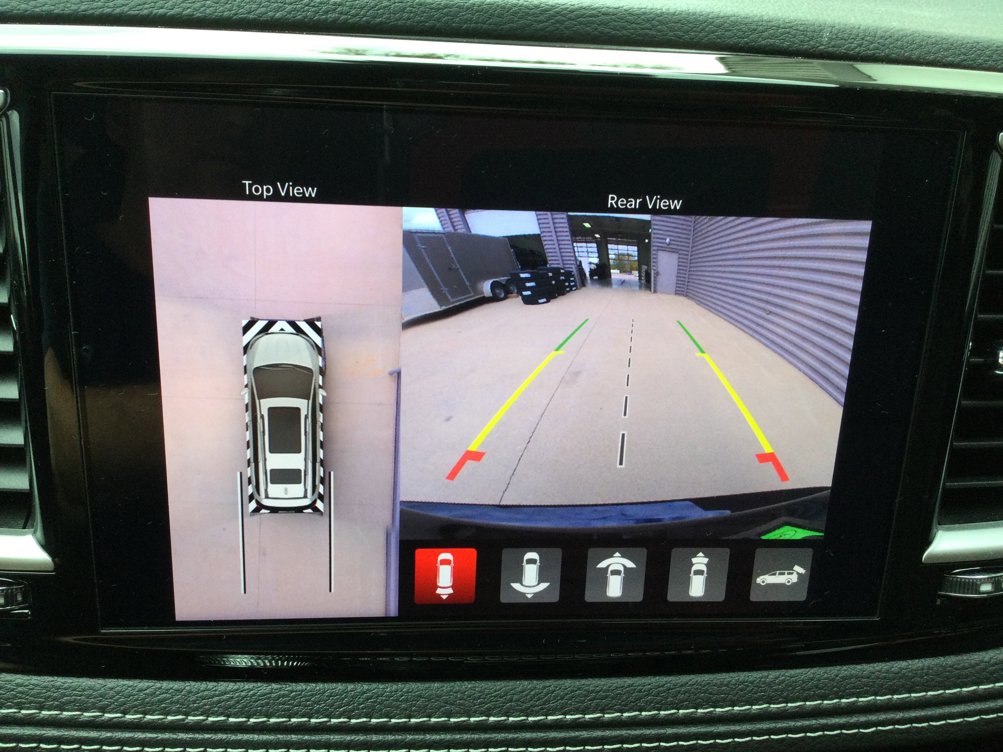 New 2026 Chrysler Pacifica Select image 16