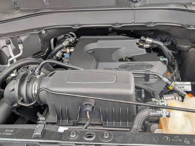 Used 2022 Ford Explorer XLT w/ Equipment Group 202A image 40