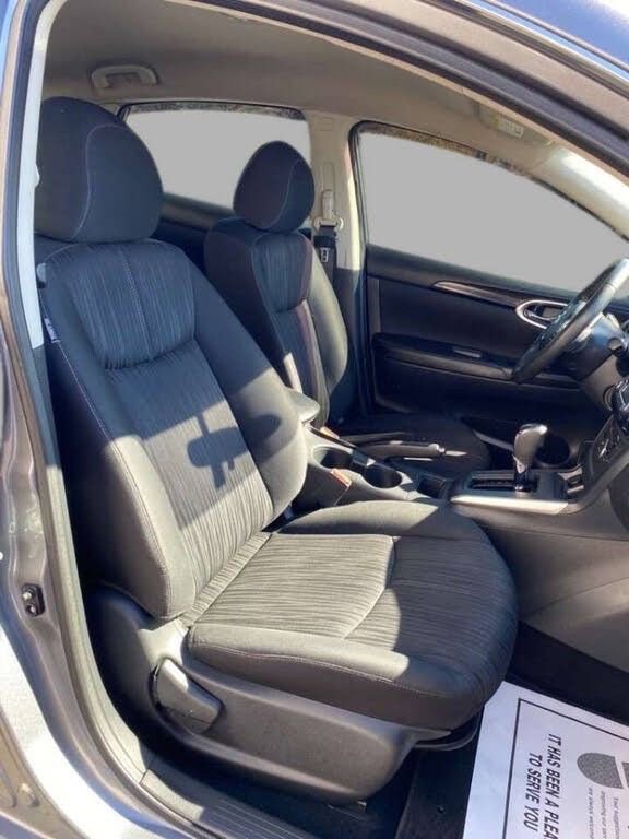 Used 2018 Nissan Sentra SV image 29