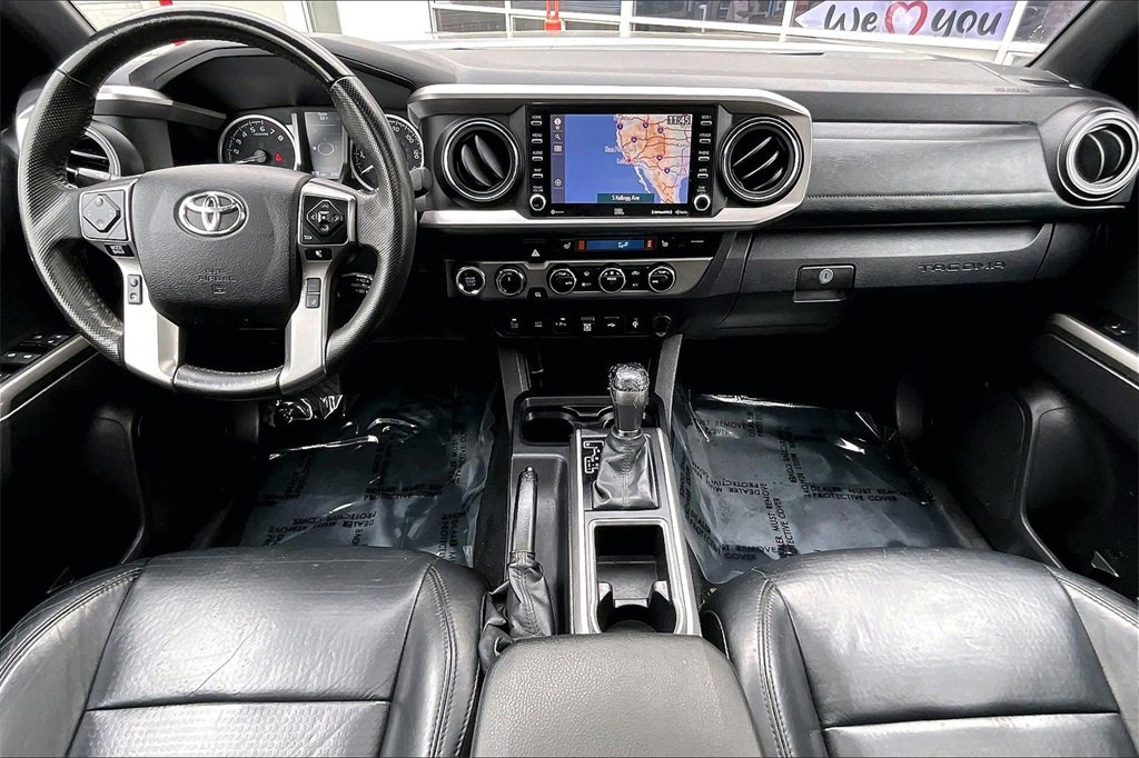 Used 2022 Toyota Tacoma Limited image 8