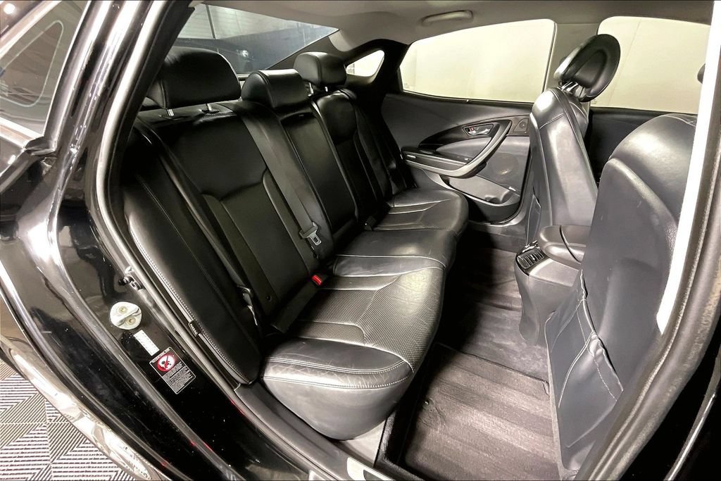 Used 2015 Hyundai Azera Limited FWD image 36