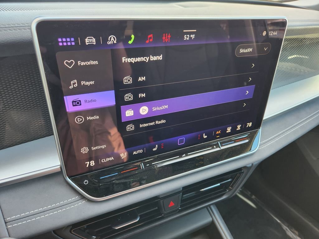 New 2026 Volkswagen Tiguan SE image 7