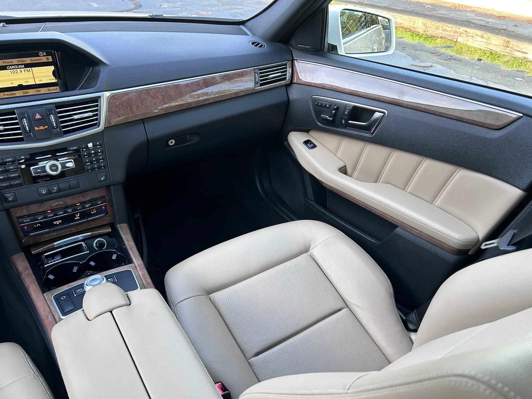 Used 2012 Mercedes-Benz E 350 Sedan image 39