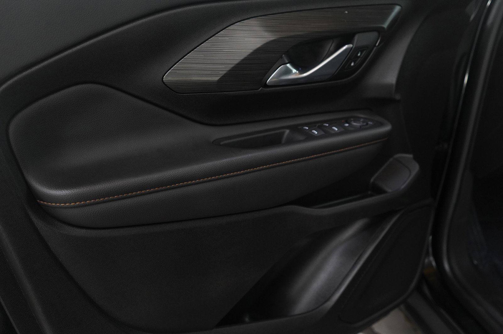 Used 2019 GMC Terrain SLT image 23