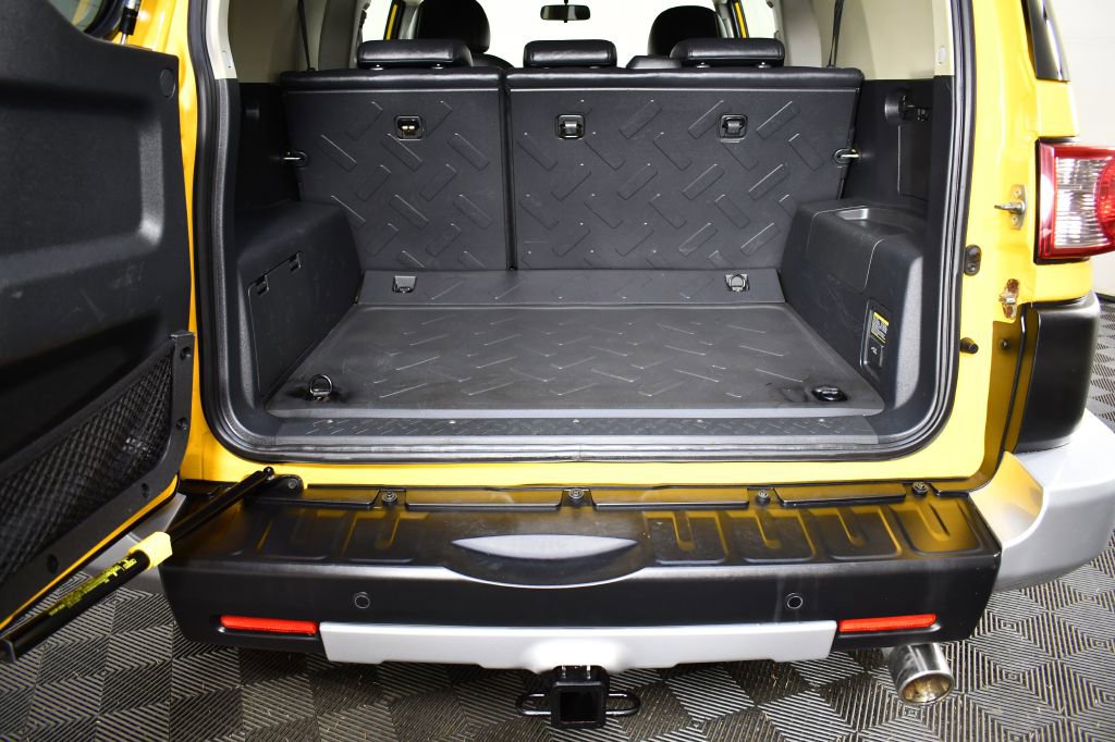 Used 2007 Toyota FJ Cruiser 4WD image 36