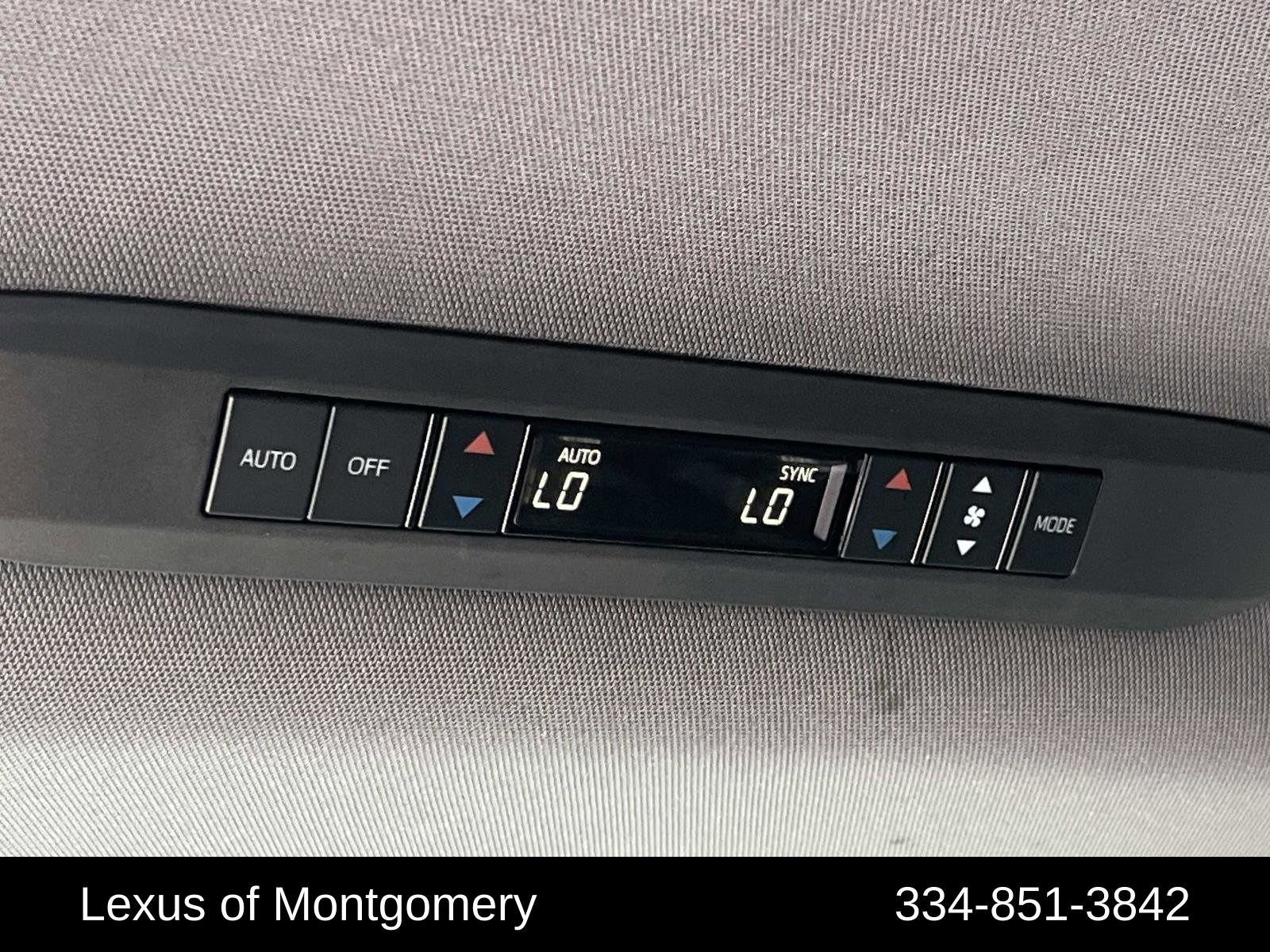 Used 2021 Toyota Sienna XSE image 15