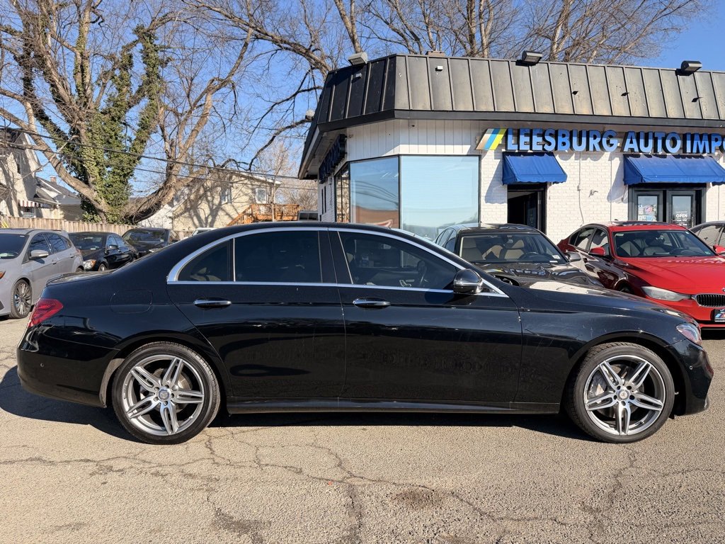 Used 2017 Mercedes-Benz E 300 4MATIC image 6