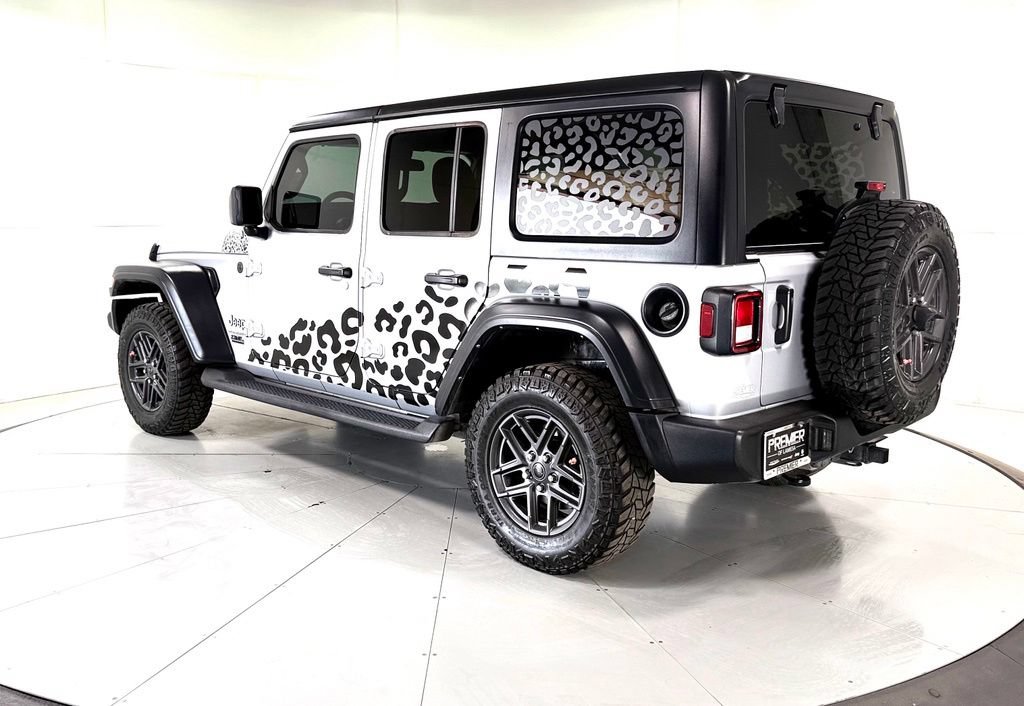 Used 2024 Jeep Wrangler Unlimited Sport AWD/4WD image 7