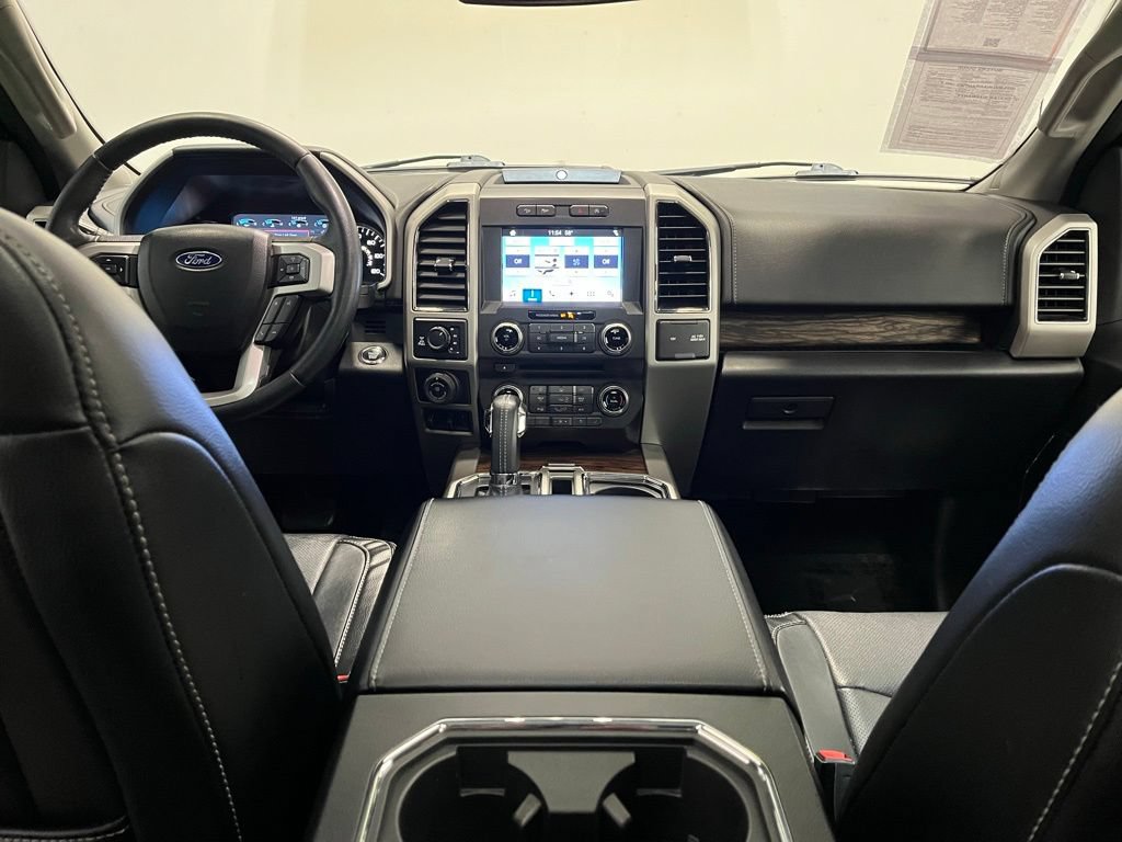 Used 2018 Ford F150 Lariat w/ Heavy-Duty Payload Package AWD/4WD image 17