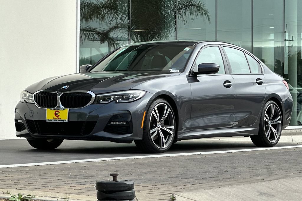 Used 2021 BMW 330i Sedan w/ M Sport Package RWD image 7
