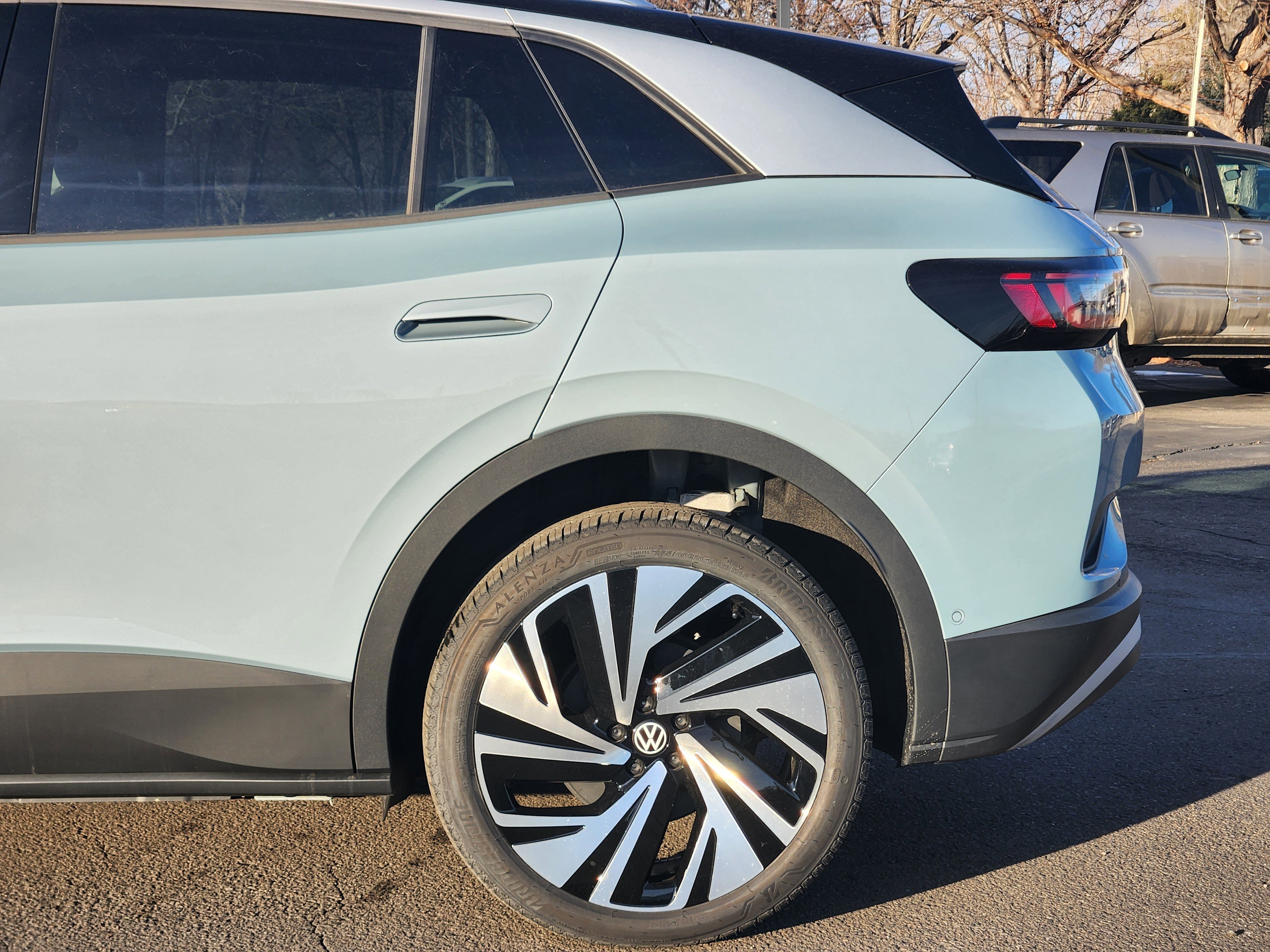 New 2026 Volkswagen ID.4 Pro S Plus AWD/4WD image 4