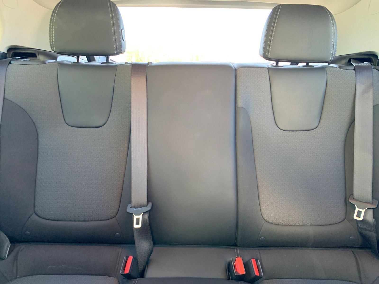 Used 2025 Buick Encore GX Preferred image 37