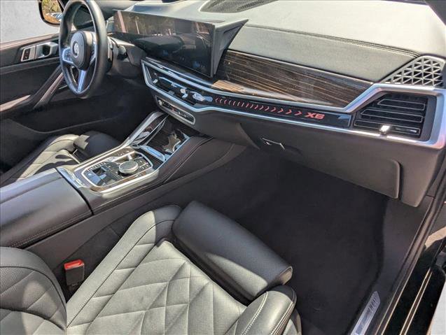Certified 2024 BMW X6 xDrive40i w/ Premium Package image 23