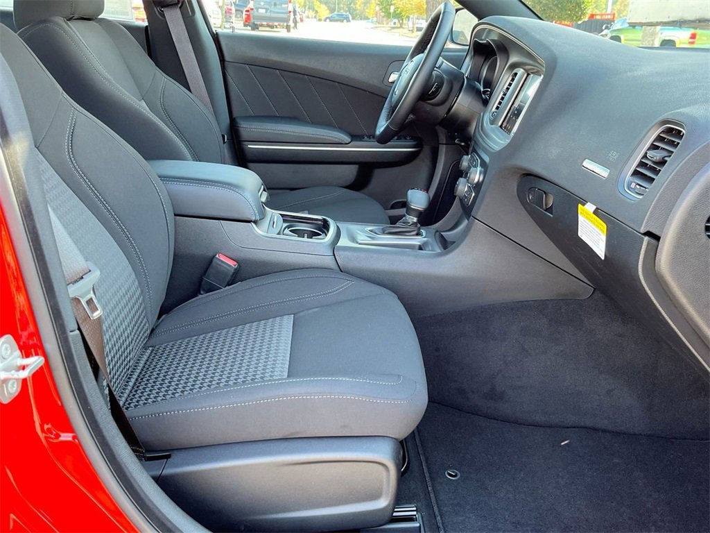 Used 2023 Dodge Charger SXT w/ Cold Weather Package image 39