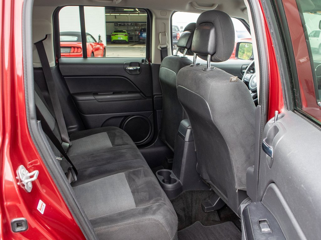 Used 2015 Jeep Patriot Latitude image 27