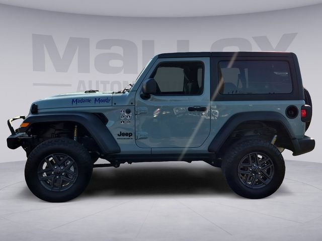 Used 2024 Jeep Wrangler Sport AWD/4WD video 2