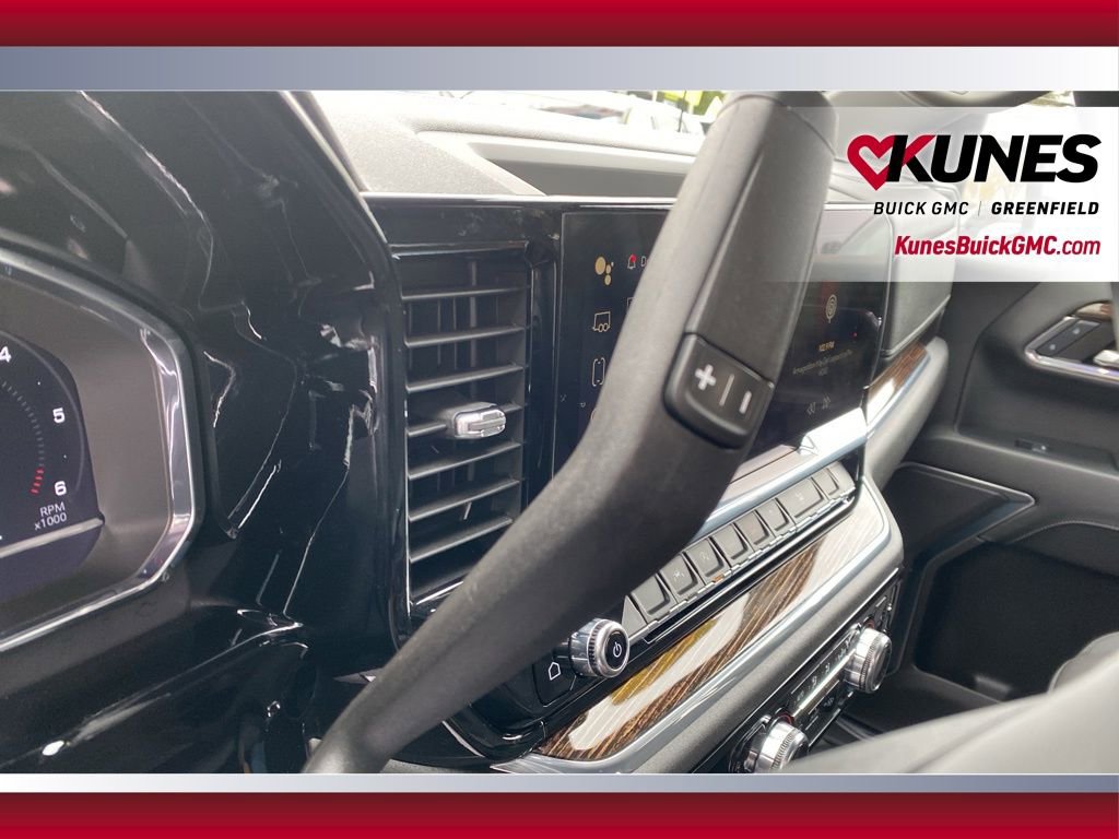 Used 2024 GMC Sierra 1500 Elevation image 28