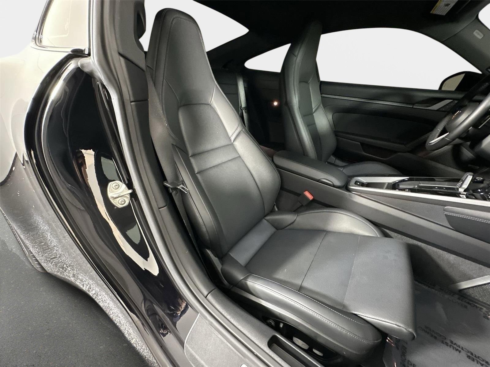 Used 2025 Porsche 911 Carrera S RWD image 26
