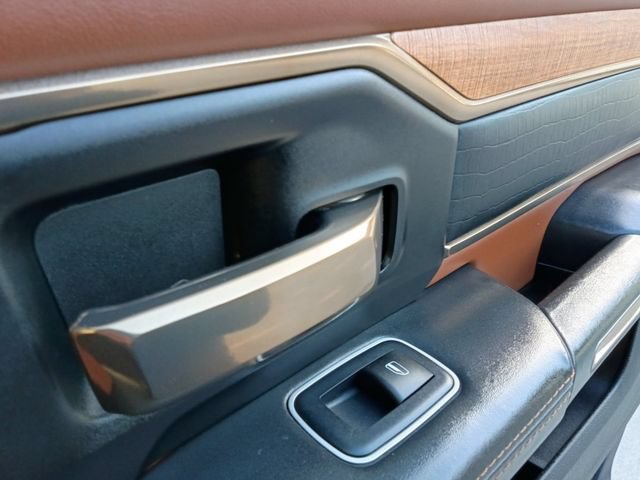 Used 2021 RAM 2500 Limited AWD/4WD image 12